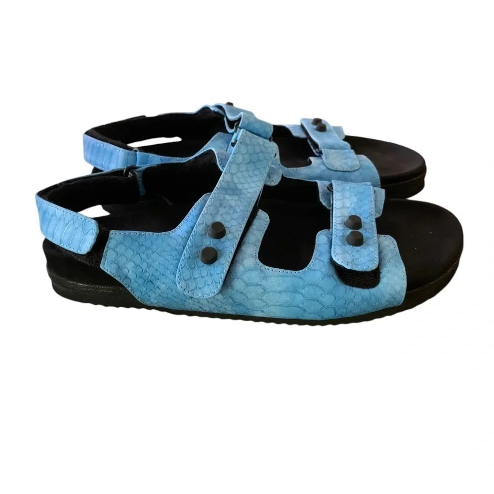 Roam Snake Embossed Touch Strap Sandals Blue Sz 10/40